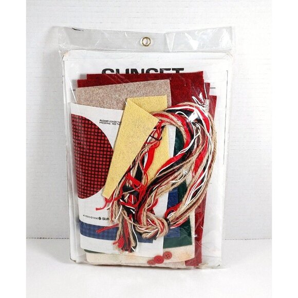 Sunset Noah and The Ark 19" Felt Stocking Kit 1996 Dimensions Vintage NEW - Picture 4 of 4